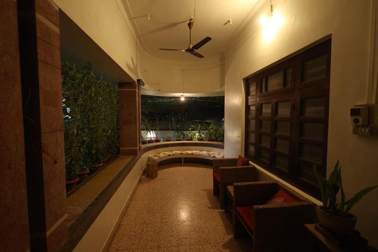 Srinekatan Heritage Villa Homestay أحمد أباد المظهر الخارجي الصورة
